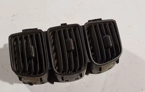 Dash center air vent grill