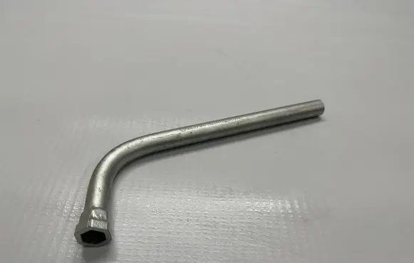 Audi A6 C7 Wheel nut wrench 8N0012219