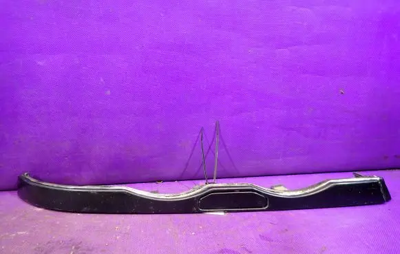 BMW 3 E36 Under headlight/headlamp trim 51138227644