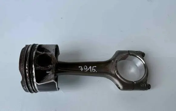 BMW 3 F30 F35 F31 Piston with connecting rod B46