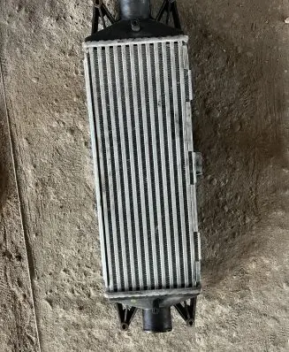 Iveco Daily 4th gen Intercooler radiator