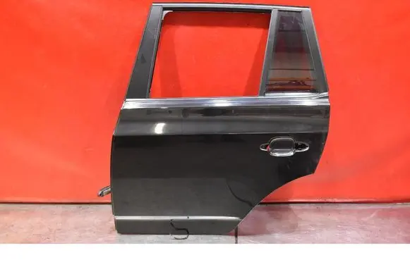 Rear door