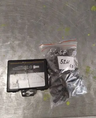 Audi Q7 4L Nuts/bolts 