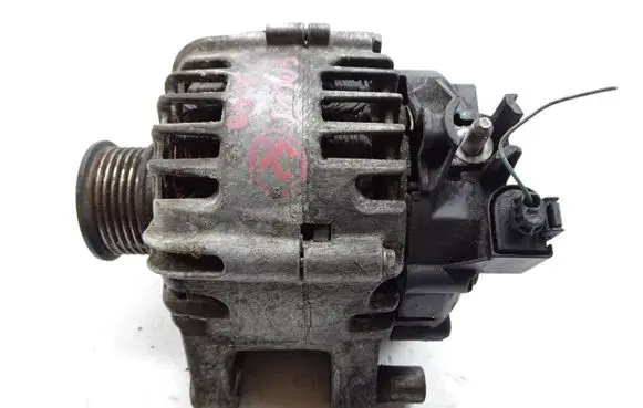 Ford Focus Generator/alternator AV6N10300MB 2612685B 111019439