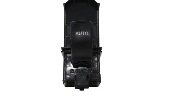 Toyota Corolla Verso E121 Electric window control switch 840301030