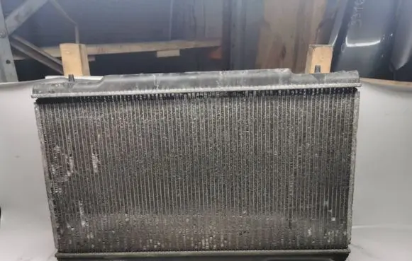 Honda CR-V Coolant radiator