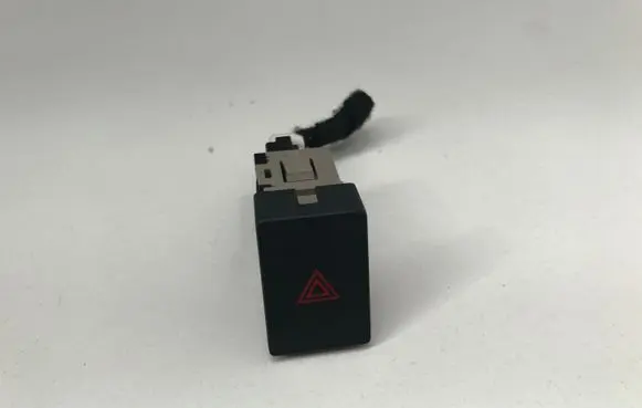 Nissan Leaf II (ZE1) Hazard light switch 299125472 02010
