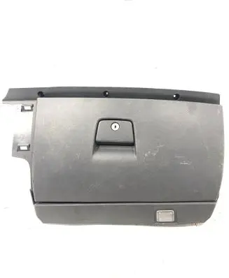 Volvo C30 Glove box 8626141 3865