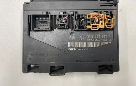 Volkswagen Golf V Comfort/convenience module 3C0959433R