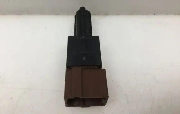 Nissan Qashqai Brake pedal sensor switch 