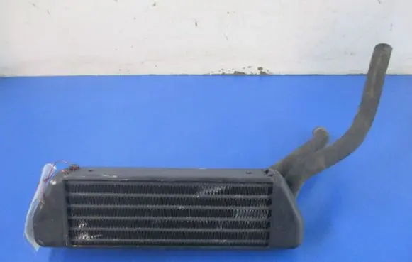 BMW 5 E60 E61 Engine oil radiator 7675564