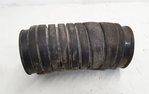 Volkswagen Multivan T4 Air intake hose/pipe 074129627A