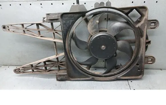 Fiat Punto (188) Fan set 