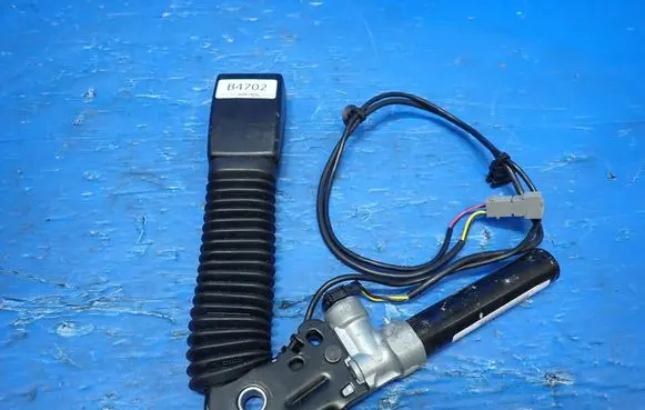 Mini One - Cooper Clubman R55 Front seatbelt buckle 7211591