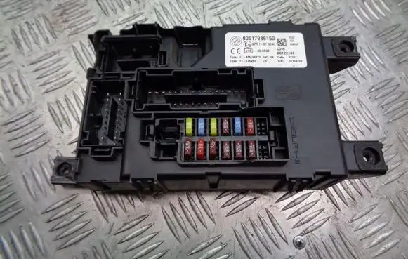 Fiat Grande Punto Fuse box cover