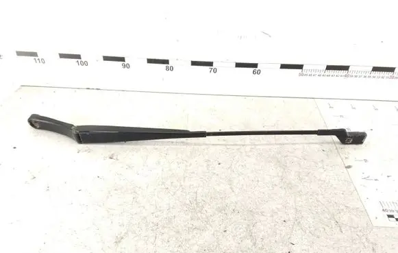 Volkswagen PASSAT B6 Front wiper blade arm 3C1955410B