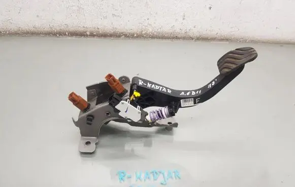 Clutch pedal