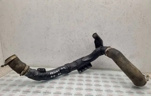 Volkswagen PASSAT B7 Intercooler hose/pipe 5N0145840K