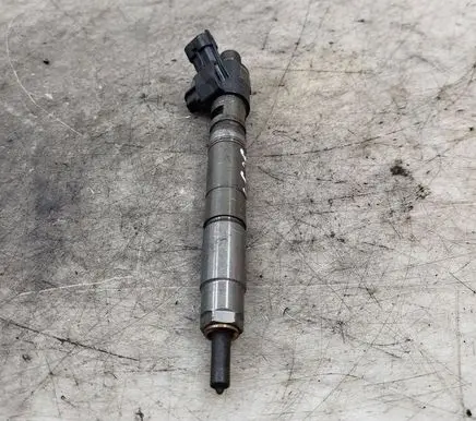 Volvo V60 Fuel injector 31272690 0445116016