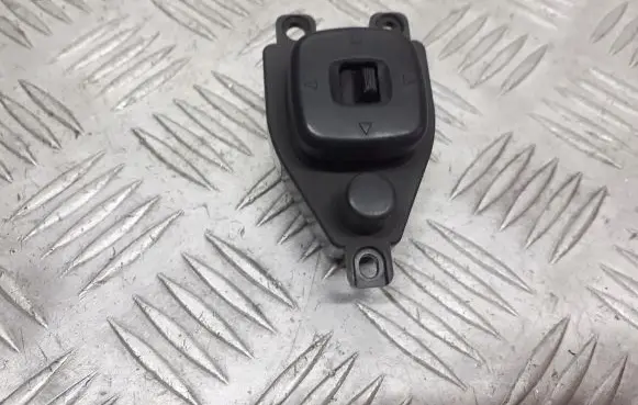 Mazda 2 Wing mirror switch B25D66600