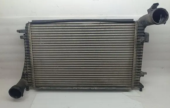 Volkswagen Golf V Intercooler radiator 1K0121345N