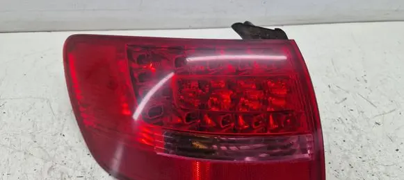 Audi A6 S6 C6 4F Rear/tail lights 89037044