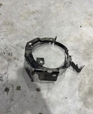 Audi Q7 4M AdBlue Liquid tank holder 4M0121409B