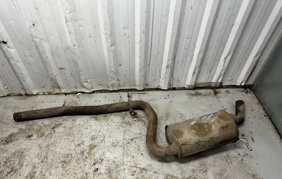 Volkswagen Golf V Middle muffler/silencer 
