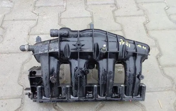 Audi A4 S4 B7 8E 8H Intake manifold