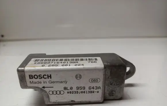 Audi A3 S3 8L Airbag control unit/module 8L0959643A