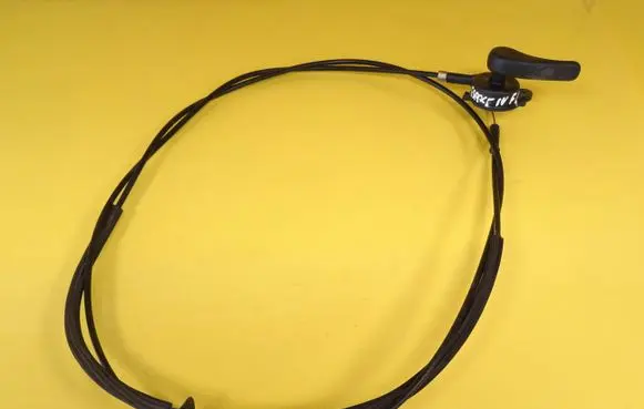 Renault Espace IV Engine bonnet/hood lock release cable 834395
