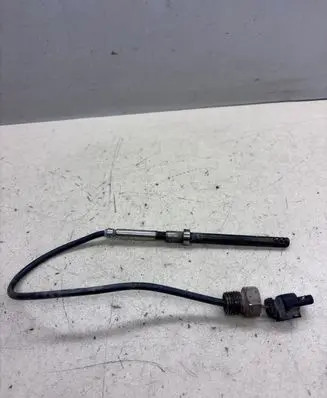 Mercedes-Benz E W211 Exhaust gas temperature sensor A0051534028
