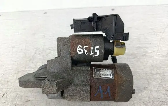 Mazda 3 I Starter motor M000T90981