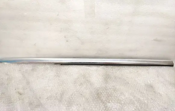Mercedes-Benz E W238 Windshield trim A2386705900