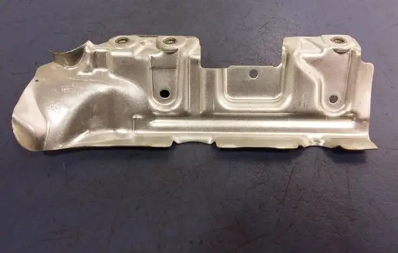BMW X7 G07 Exhaust heat shield 8689793