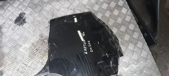 Renault Captur Rear bumper corner part panel trim 850164390R