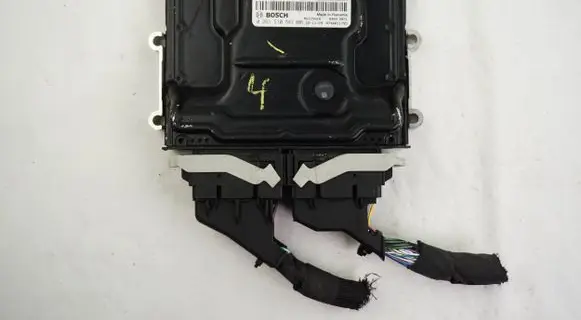 Ford Focus Engine control unit/module NX6A12A650AXA MX7A12B684MA 0261S105XZ