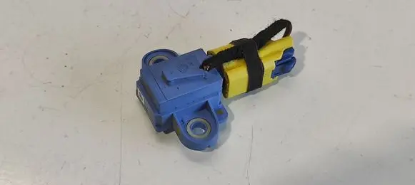 Volkswagen Golf V Airbag deployment crash/impact sensor 1K0955557A