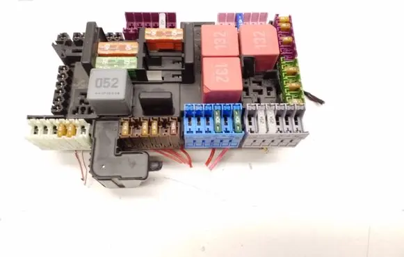 Mercedes-Benz C W205 Fuse module A2059068501