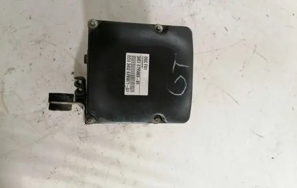 BMW 7 F01 F02 F03 F04 ABS Pump 6795069 6795071