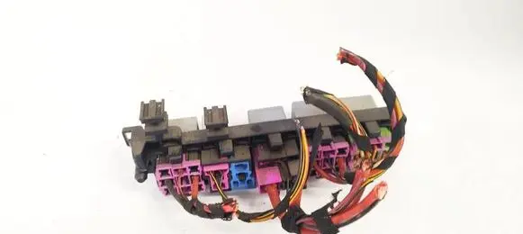 Volkswagen Golf V Fuse box set 1K1937503
