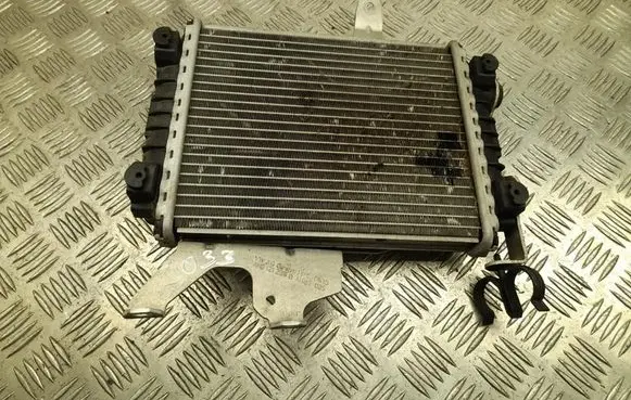 Coolant radiator
