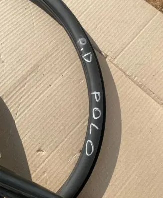 Volkswagen Polo VI Rubber seal front coupe door 
