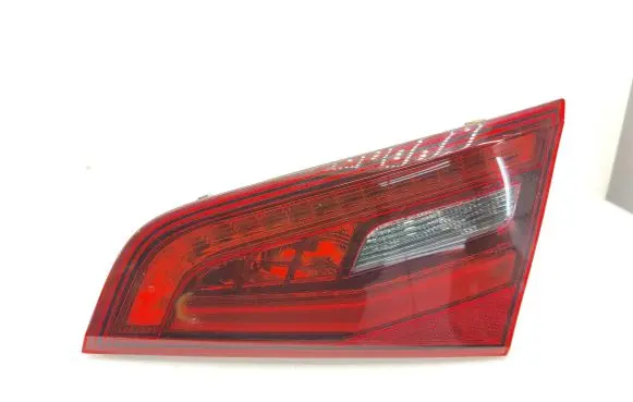 Audi A3 S3 8V Tailgate rear/tail lights 8V4945094A 0062698 000081110202504