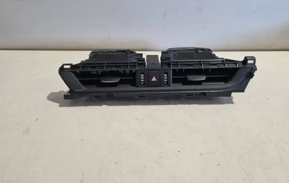 Lexus ES VII XZ10 Dash center air vent grill 5566033320