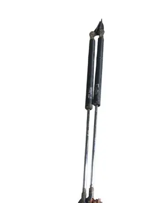 Subaru Forester SG Tailgate/trunk strut/damper 
