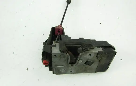 Opel Astra H Rear door lock 13128116GB