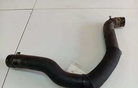 Renault Espace - Grand espace IV Engine coolant pipe/hose 