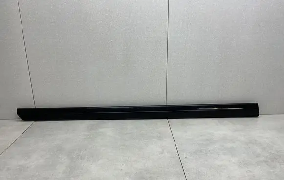 Volkswagen PASSAT B8 Front door trim (molding) 3G0854939E