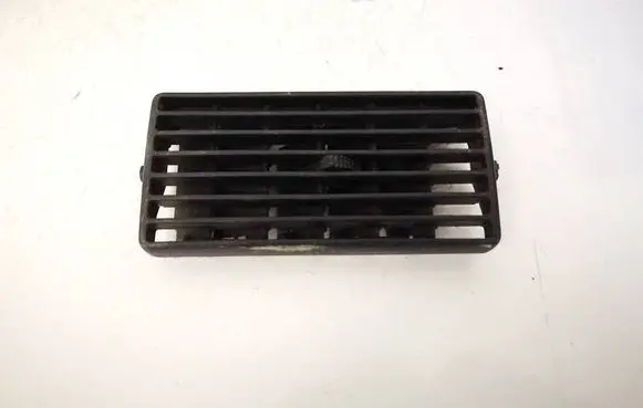 Volkswagen Golf IV Dash center air vent grill 1J0819763A